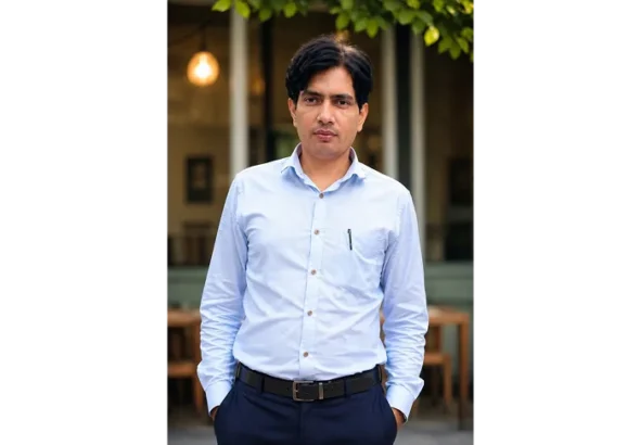 Dr. Izharul Hasan